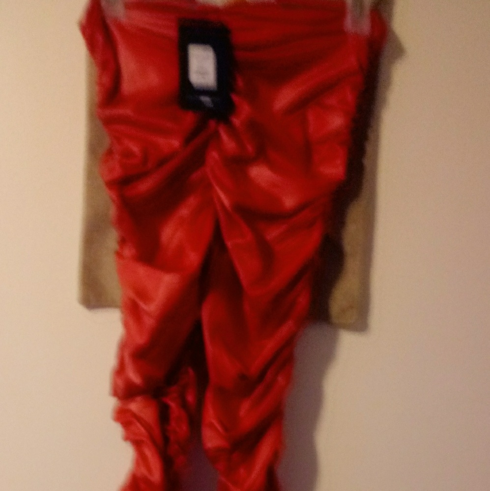 Ruched leggings red